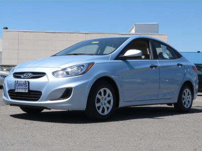 2012 Hyundai Accent  GLS