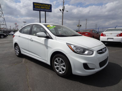 2012 Hyundai Accent GLS