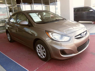 2012 Hyundai Accent  GLS