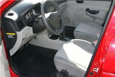 2011 Hyundai Accent GLS