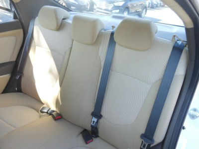 2012 Hyundai Accent  GLS