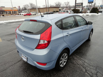2012 Hyundai Accent  GS