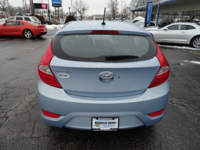 2012 Hyundai Accent  GS
