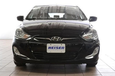 2012 Hyundai Accent SE