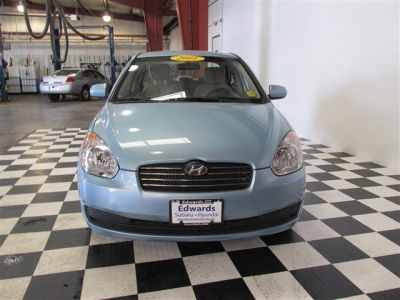 2011 Hyundai Accent  GLS