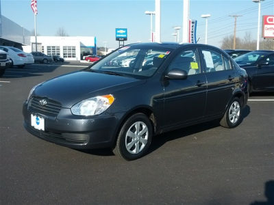 2011 Hyundai Accent  GLS