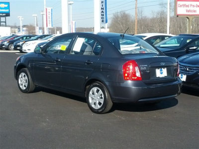 2011 Hyundai Accent GLS