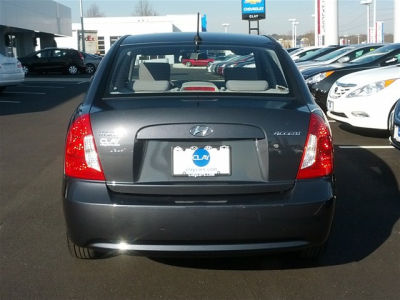 2011 Hyundai Accent GLS