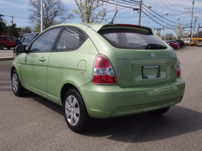 2011 Hyundai Accent  GS