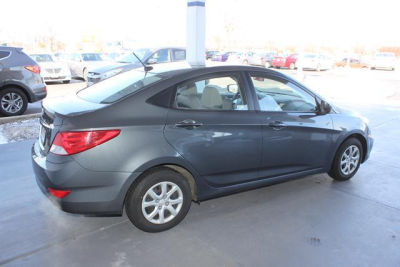 2012 Hyundai Accent GLS