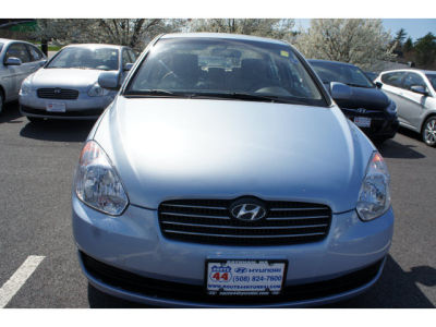 2011 Hyundai Accent  GLS
