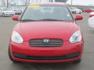 2011 Hyundai Accent  GLS