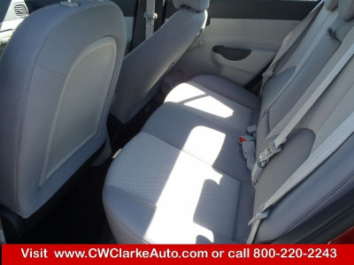 2011 Hyundai Accent  GLS