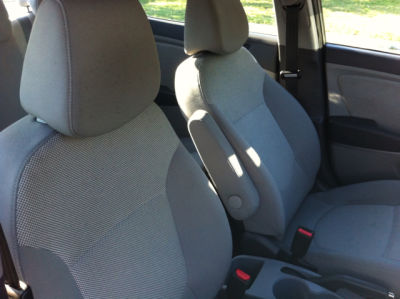 2012 Hyundai Accent  GLS