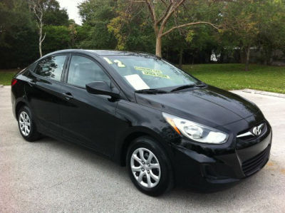 2012 Hyundai Accent GLS