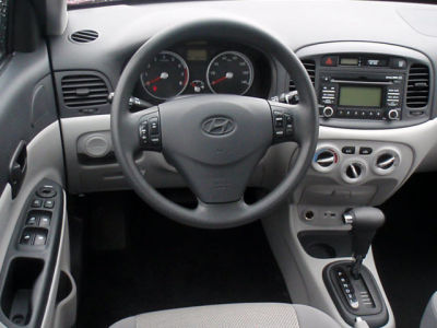 2011 Hyundai Accent GLS