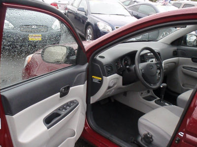 2011 Hyundai Accent GLS
