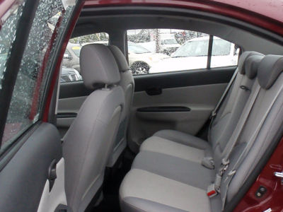 2011 Hyundai Accent GLS