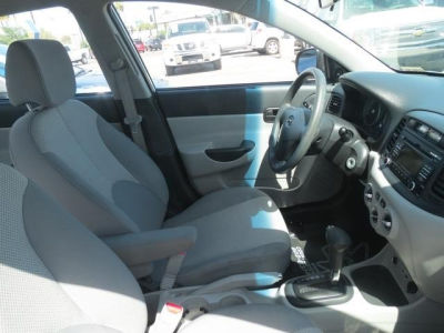 2011 Hyundai Accent GLS