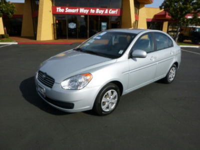 2010 Hyundai Accent GLS