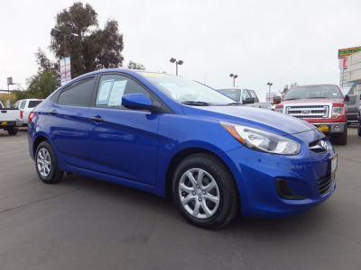 2012 Hyundai Accent  GLS