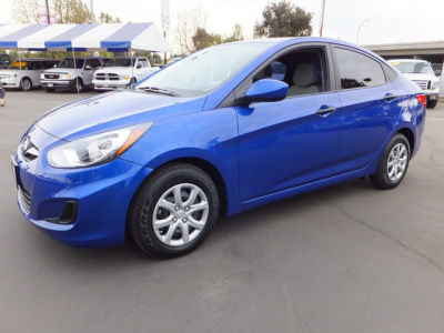 2012 Hyundai Accent  GLS