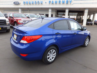 2012 Hyundai Accent  GLS