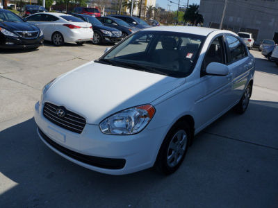 2011 Hyundai Accent GLS