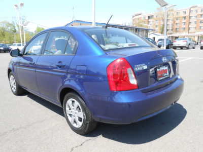 2011 Hyundai Accent  GLS