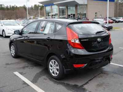 2012 Hyundai Accent  GS