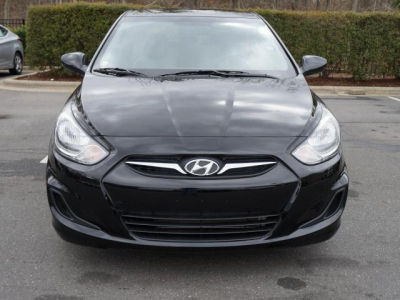 2012 Hyundai Accent  GS