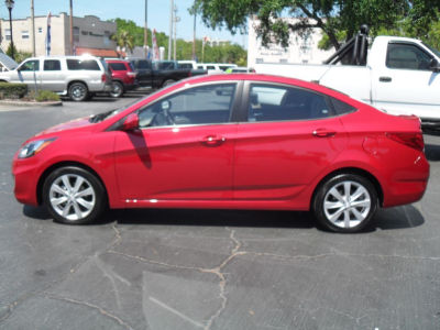 2012 Hyundai Accent  GLS