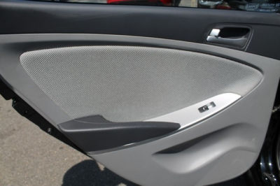 2013 Hyundai Accent  GLS