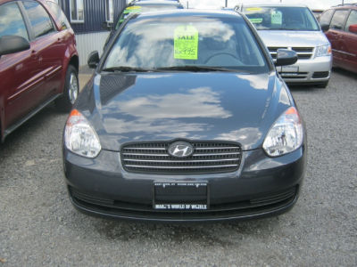 2010 Hyundai Accent  GLS