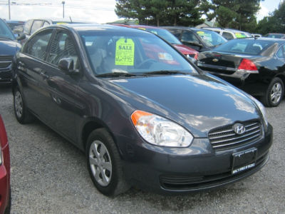 2010 Hyundai Accent  GLS
