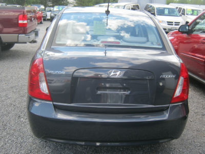 2010 Hyundai Accent  GLS