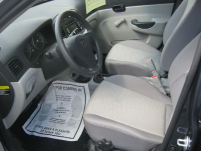 2010 Hyundai Accent  GLS