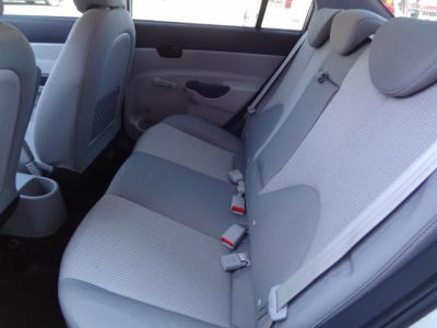 2011 Hyundai Accent GLS