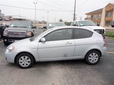 2011 Hyundai Accent  GS