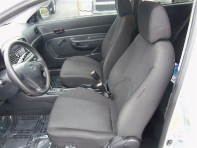 2011 Hyundai Accent  GS