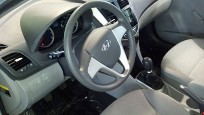 2012 Hyundai Accent  GLS