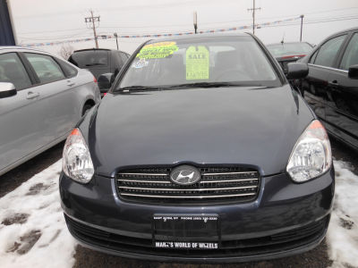 2010 Hyundai Accent  GLS