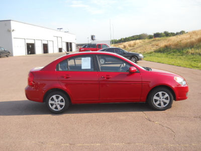 2011 Hyundai Accent GLS