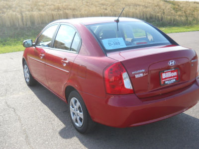 2011 Hyundai Accent GLS