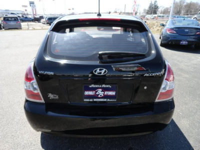 2011 Hyundai Accent  GS