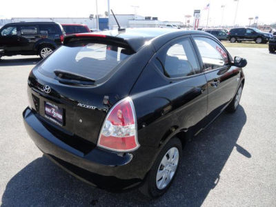 2011 Hyundai Accent  GS