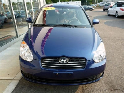 2011 Hyundai Accent  GLS