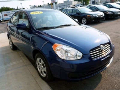 2011 Hyundai Accent  GLS