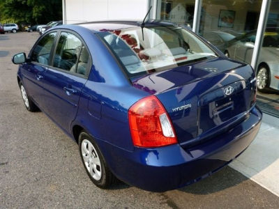 2011 Hyundai Accent  GLS