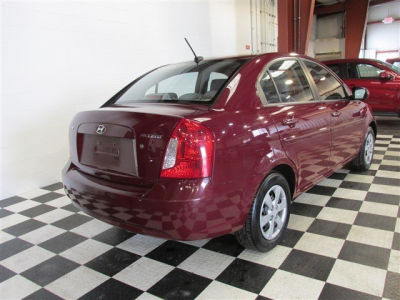 2011 Hyundai Accent GLS